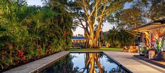 Tropical Waterfront Home - Pet Friendly & Heated Pool