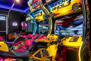 Spielezimmer