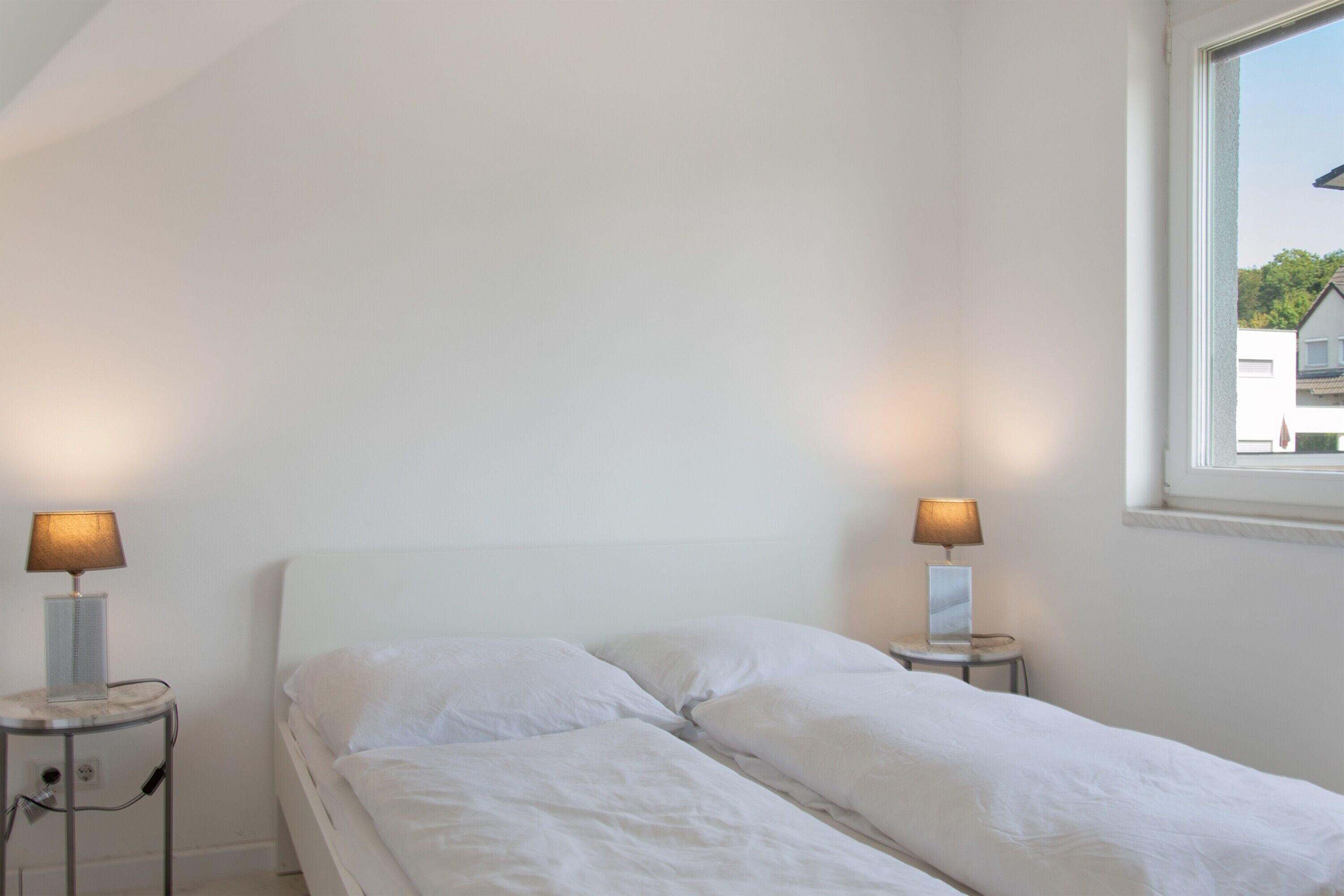 5 makuuhuonetta, ilmainen Wi-Fi, vuodevaatteet