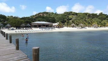 Playa en los alrededores