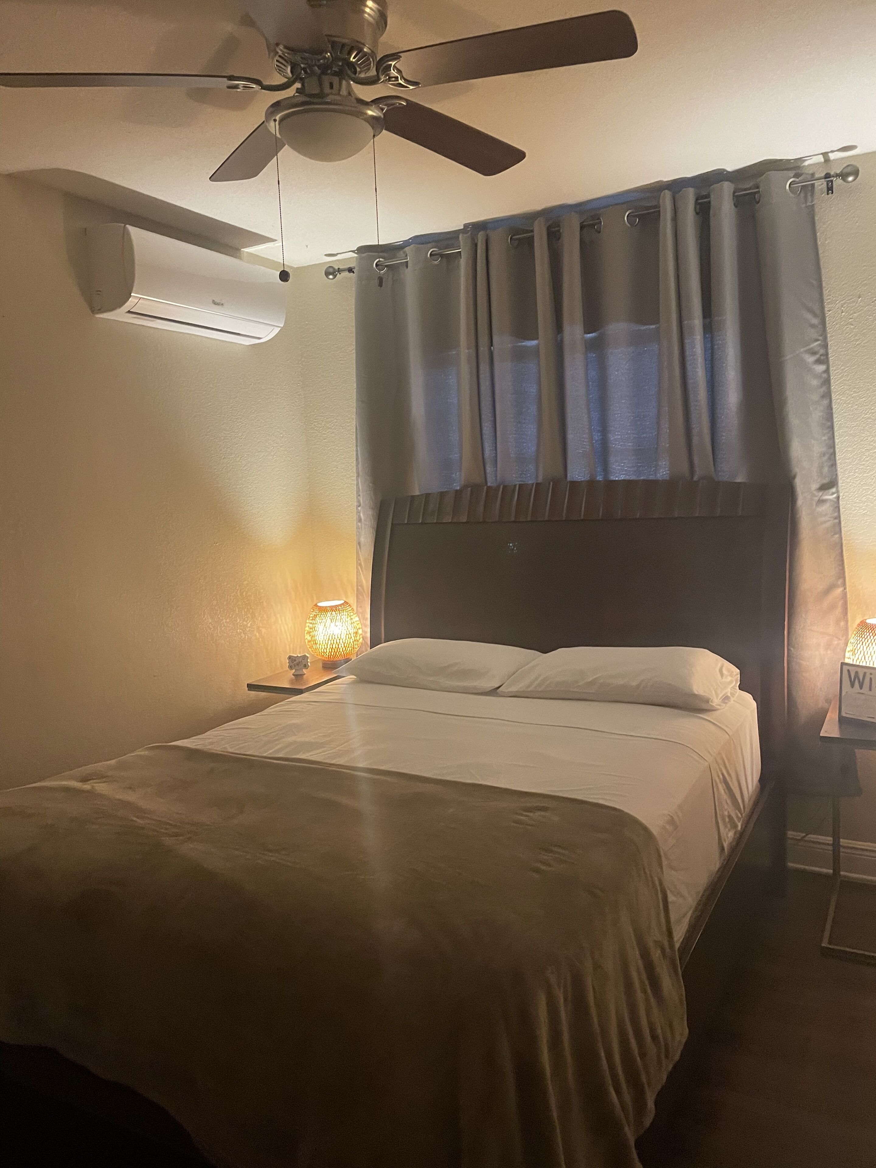 1 bedroom, free WiFi, bed sheets