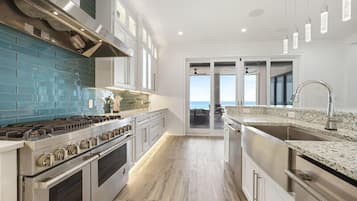 House, Multiple Beds | Private kitchen