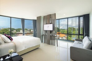 1 habitación, ropa de cama hipoalergénica, minibar y escritorio 