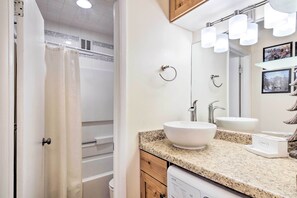Articles de toilette gratuits, serviettes fournies