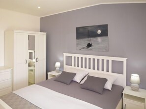 2 bedrooms, internet