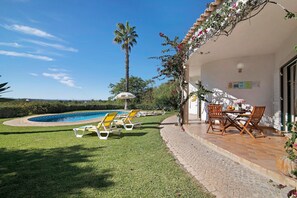 Pool - Pet-friendly Casa do Barrocal with Pool & Wi-Fi (Almancil)