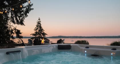 Luxury Beach House & Apartment, Hot Tub, Kayaks, Fire Pits, Game Room