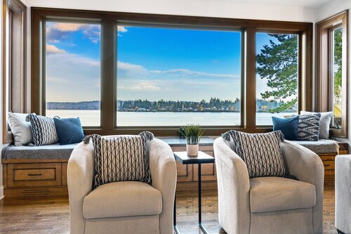 Luxury Beach House & Apartment, Hot Tub, Kayaks, Fire Pits, Game Room