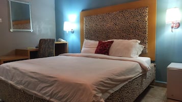 Habitación Royal | 1 dormitorio, wifi gratis, ropa de cama