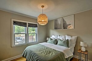 2 habitaciones, escritorio, acceso a internet y ropa de cama