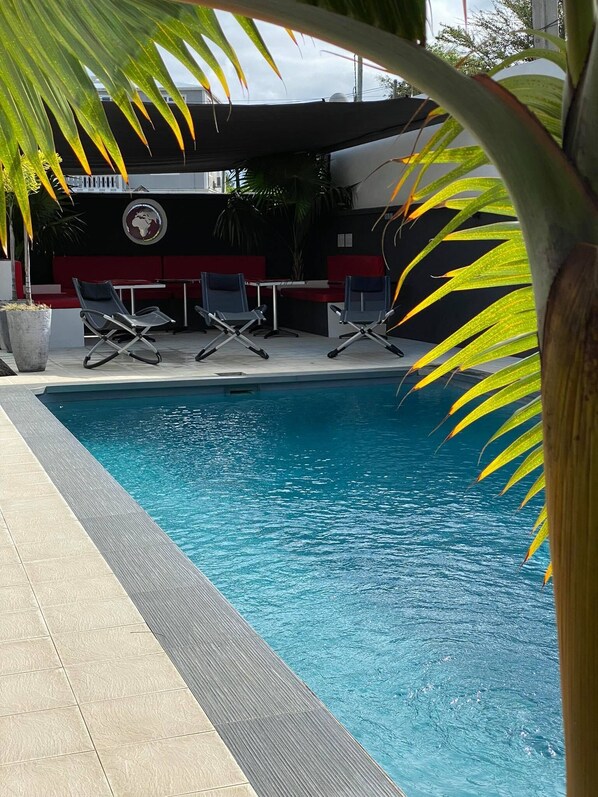 Piscine extérieure, piscine chauffée