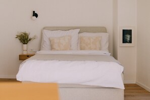 1 bedroom, iron/ironing board, free WiFi, bed sheets - Cozy luxury (Traunkirchen)