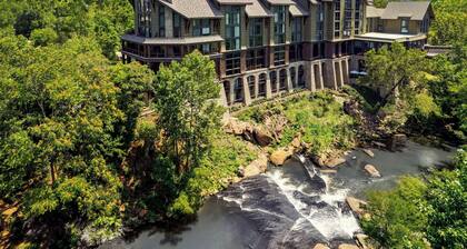 Grand Bohemian Lodge Greenville, Autograph Collection