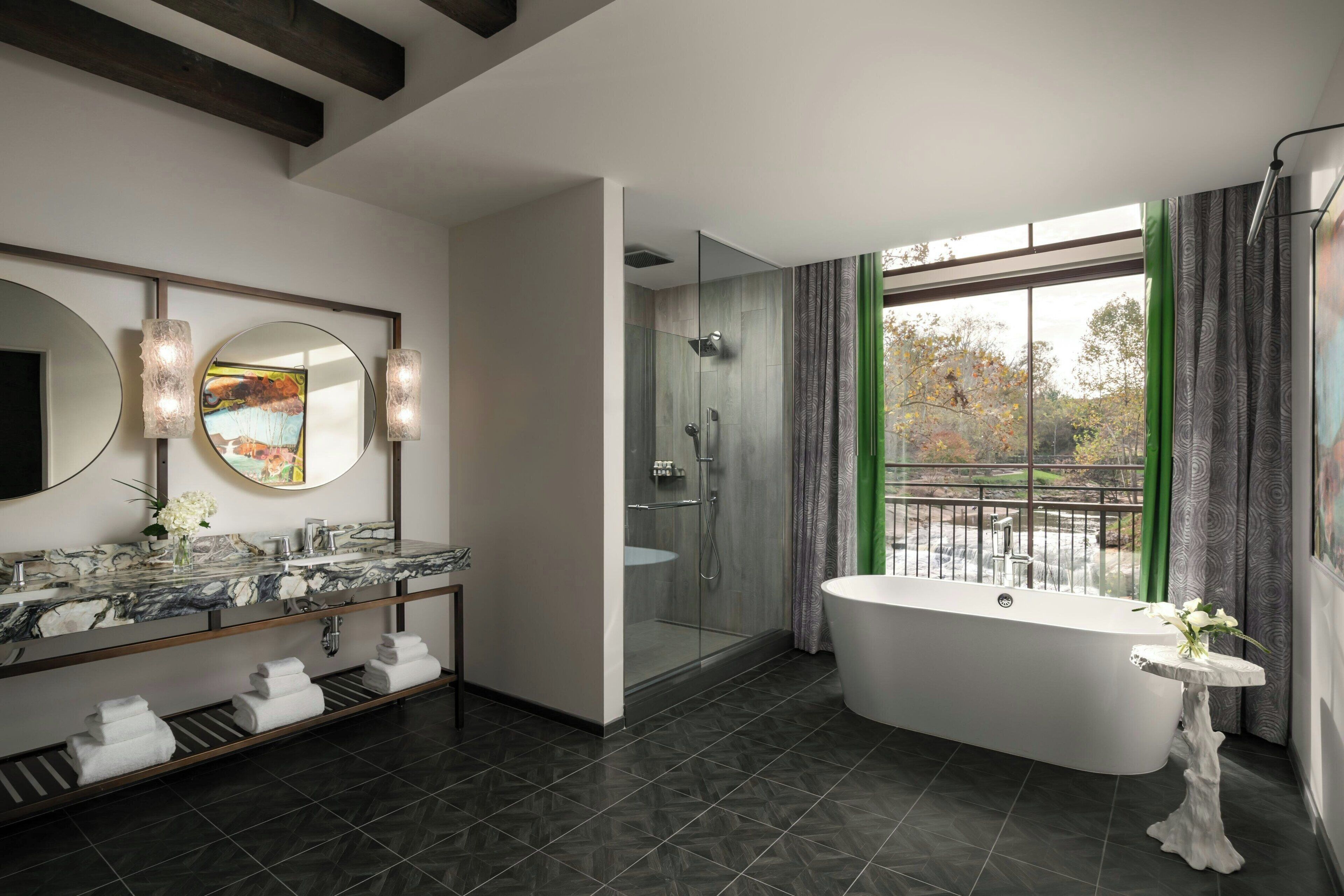 presidential suite, 1 bedroom, non smoking | bathroom | shower, rainfall showerhead, free toiletries, hair dryer
