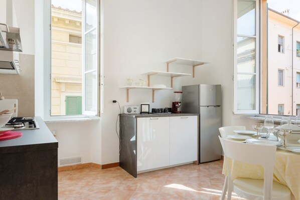 Microwave, oven, stovetop, toaster