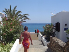 Property grounds - Dlx-Bungalow - Dreamlike-exclusive private complex directly by the sea/beach-pool- WLan (Playa Honda)