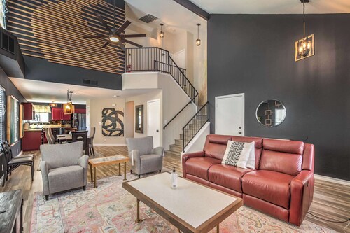 Pool, Game Room & Strip View! 4BR Desert Dazzler