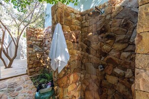 Property grounds - Beautiful home with the great views of Lions Head (Cape Town)