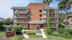 Exterior - Albacore 1/12-14 Ondine Close, Nelson Bay NSW 2315 (Nelson Bay)