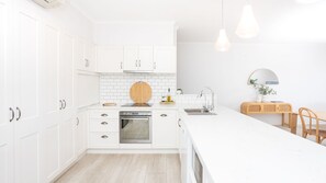 Microwave, oven, dishwasher
