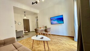 Unclassified image, 5 of 32, button - Amazing apt. close to cultural sites (Athens)