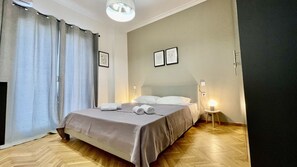 2 bedrooms, individually decorated, individually furnished - Amazing apt. close to cultural sites (Athens)