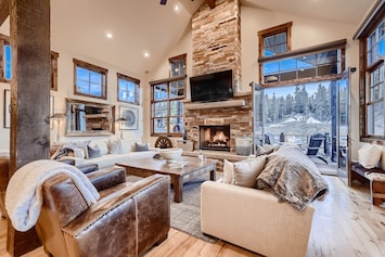 Image of In the heart of Breckenridge!  Views and Hot tub!