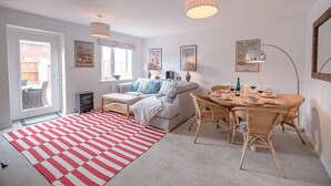 Hus (2 Bedrooms) | 2 soveværelser, arbejdsområde til bærbare computere