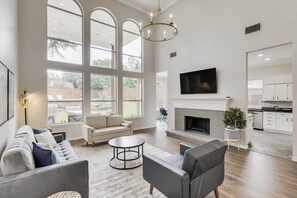 TV, fireplace, stereo, offices