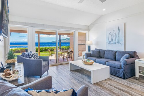 150-4 Ocean Front Condo with an Amazing View!