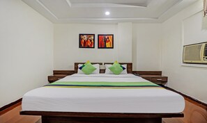 Deluxe Double Room | Desk, laptop workspace, iron/ironing board - Treebo Mohit Regency (Bhopal)