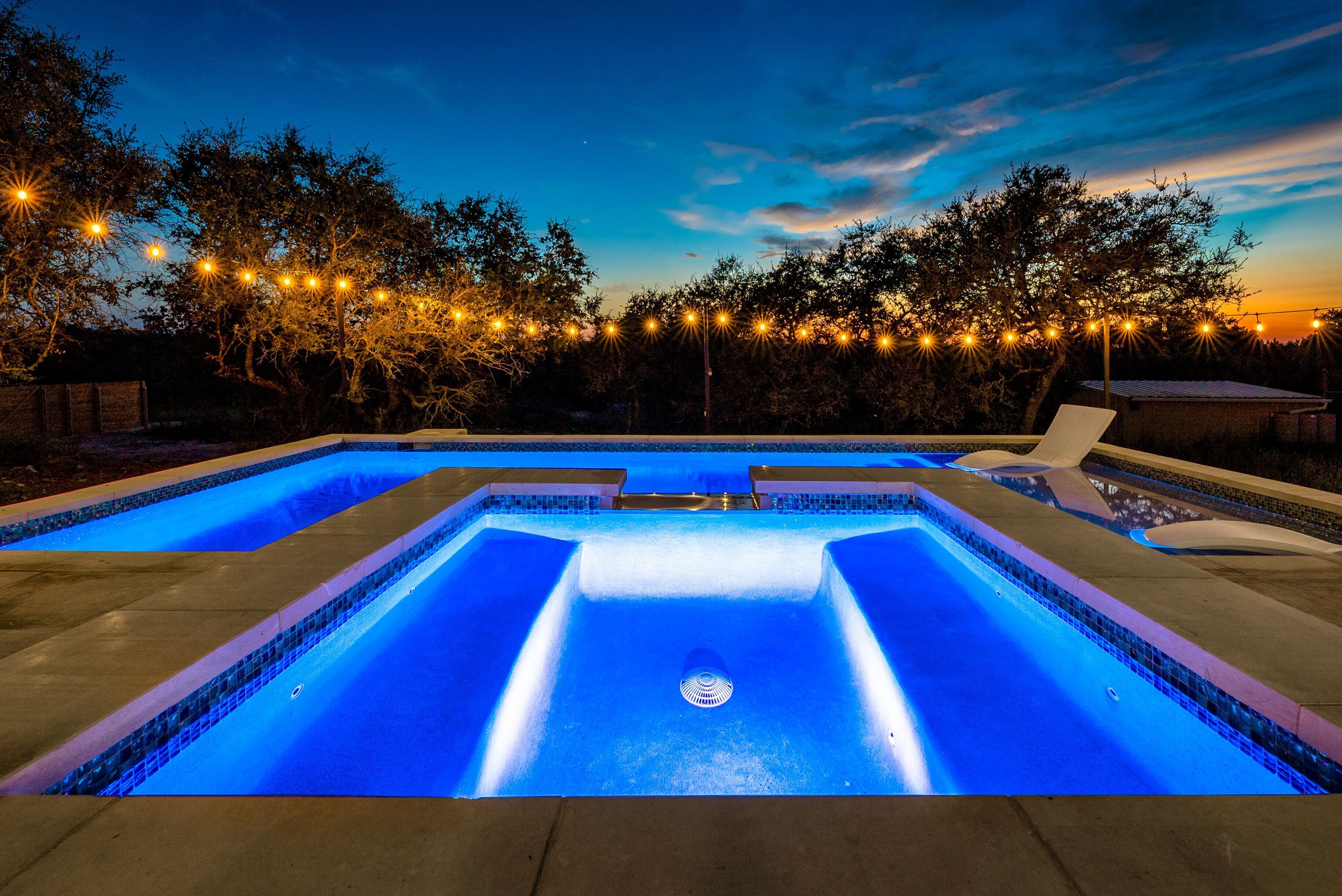 Heart of Texas l Heated Pool l Spa l Firepit