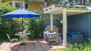 House, 2 Bedrooms | Teres/patio