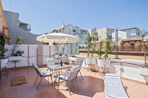 Apartment, 2 Bedrooms | Terrace/patio