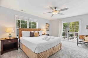 5 bedrooms, desk, iron/ironing board, travel cot