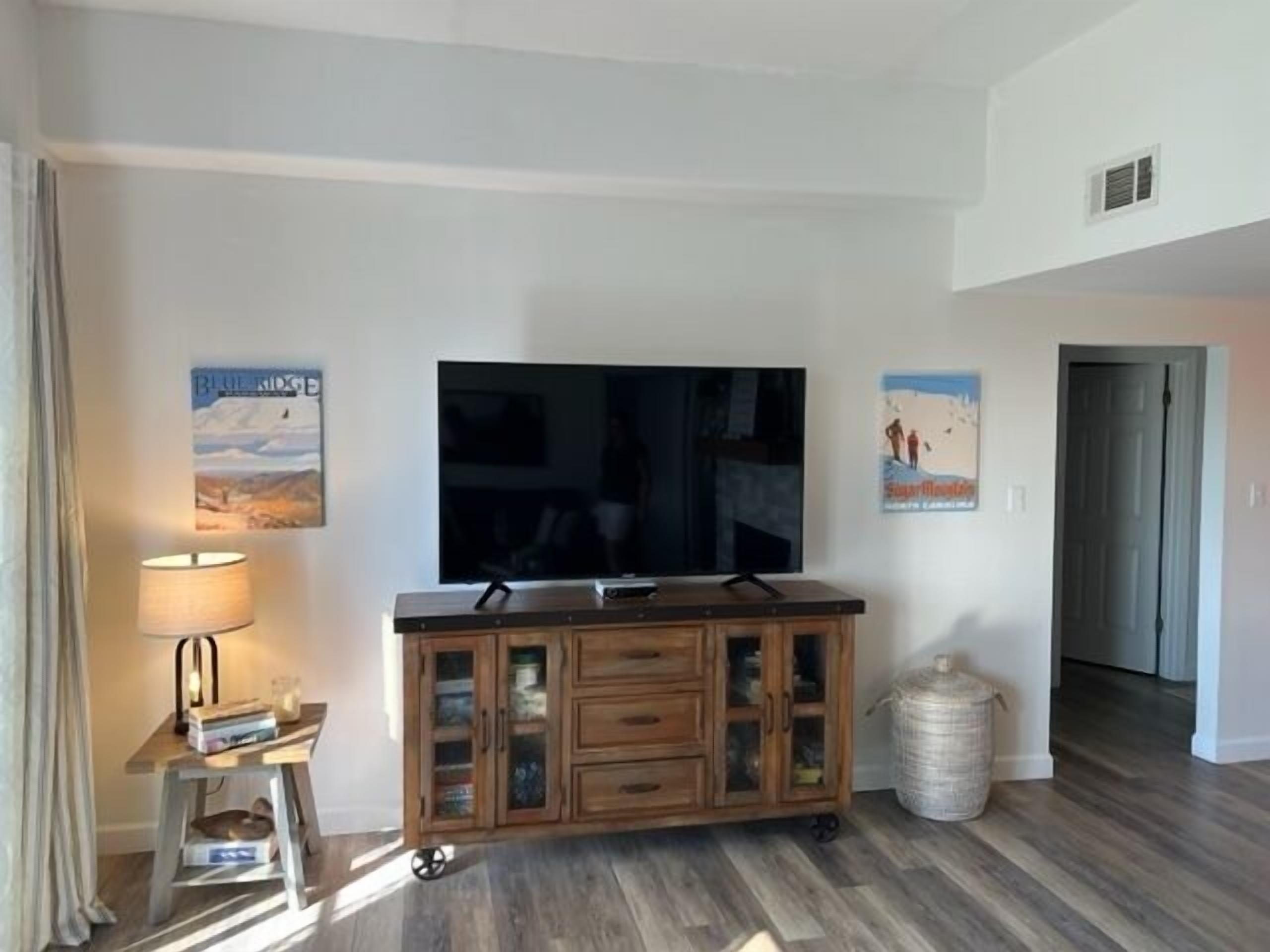 Sugar In The Sky - Quiet End Unit W/ Air Conditioning & Work Space - Sugar Mountain, NC