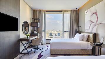 Premium bedding, minibar, in-room safe, desk