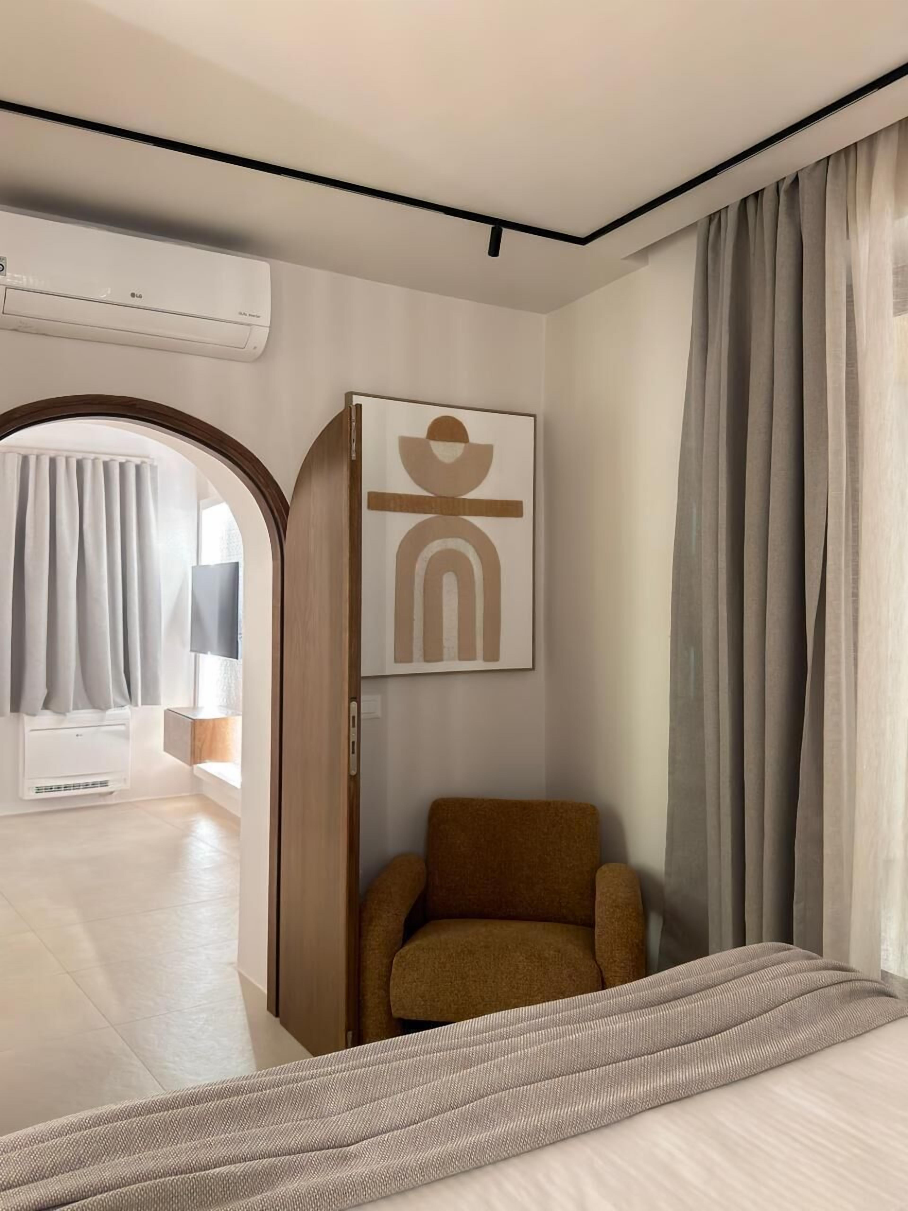 1 bedroom, Egyptian cotton sheets, premium bedding