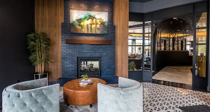 Hotel Versailles