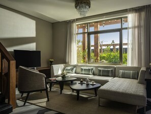 Villa – deluxe, 2 soverom | Allergitestet sengetøy, minibar, safe på rommet og lydisolert