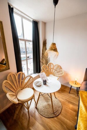 Fernseher, Arbeitsbereiche