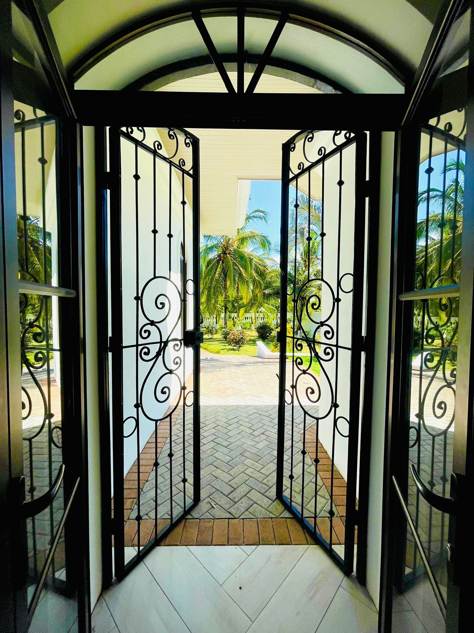 Welcome to paradise!