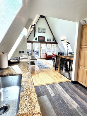 Interior - Creekside Mountain Chalet w/ Hot Tub! (Black Hawk)