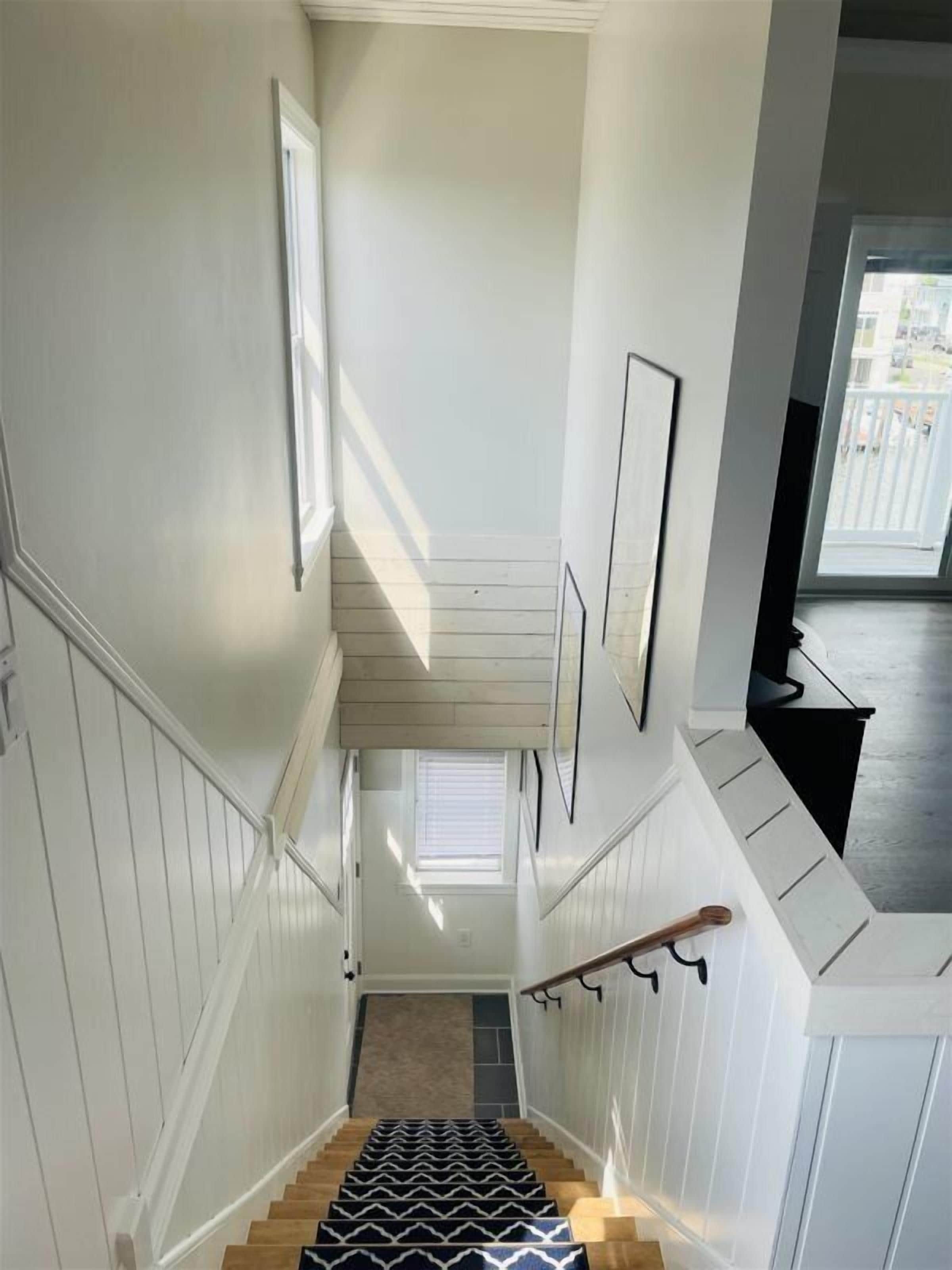 Condo (WW407 West Tacony Avenue, 3rd Floor) | 3 bedrooms, free WiFi