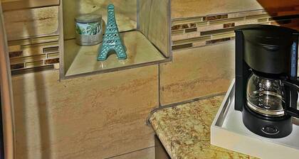 Lovely 3 Bedroom with entertainment basement