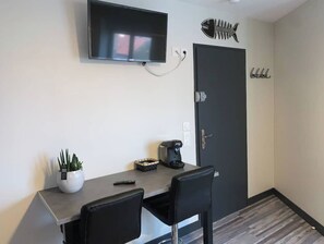 Interior - 🌠Au Petit Chaleureux🌠 City center - Wi-Fi - free parking (Niort)