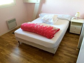 2 chambres, Wi-Fi gratuit, draps fournis