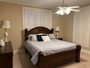 4 bedrooms, free WiFi, bed sheets