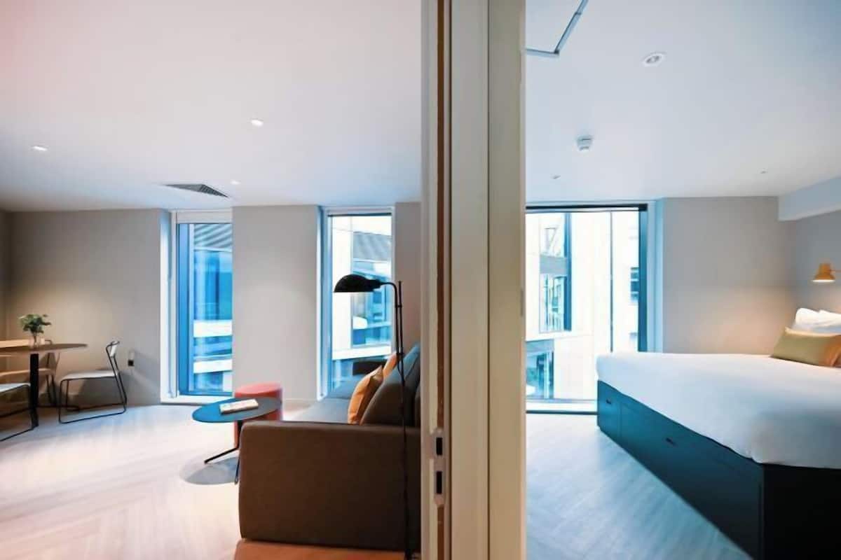 1 habitación y ropa de cama de alta calidad