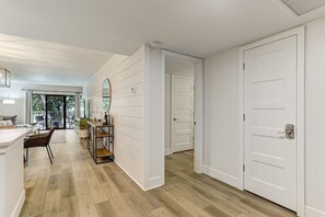 Interior - Pet Friendly | Remodeled Beachwood Condo | Pool/Pond/Golf Course View | Beach Across the Street (Fernandina Beach)